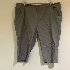 Ellos Gray Capri Pants, Women’s Size 28